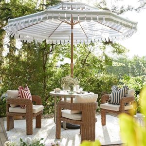 Stanford Round Wicker Outdoor 4-Seater Round Dining Set, Natural