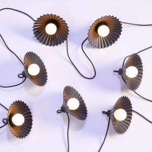 10 Indoor/Outdoor Flower String Lights (Mains Powered) - White