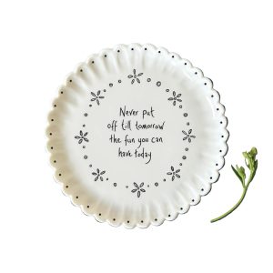 East of India Scallop Coaster – ‘Never Put Off Till Tomorrow What You Can Do Today’
