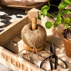 Classic String & String Holder Set