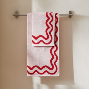 Scalloped Cotton Towels - Pink/Red