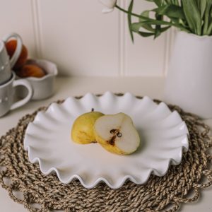 Clovelly Ruffled Ceramic Cake Plate